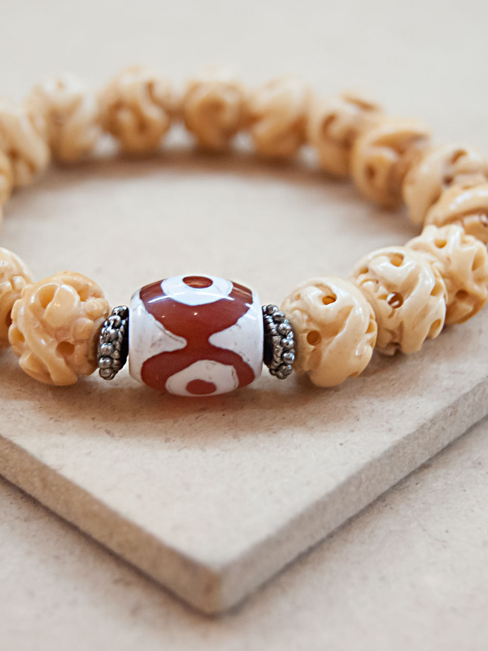 Mala Bracelet - Bone With Red And White Dzi Bead Mala Bracelet
