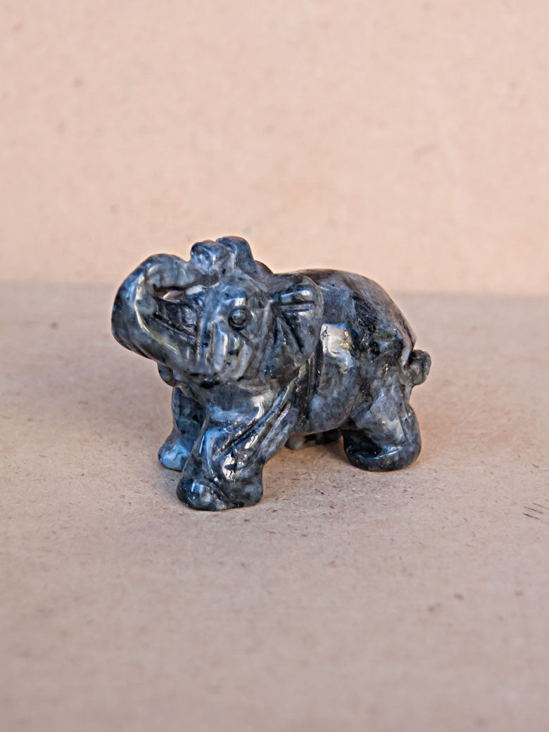 Stone - Black Onyx Elephant