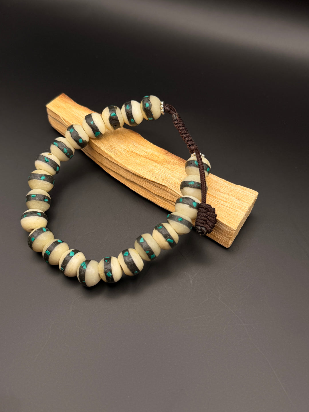 Inlaid Yak Bone Wrist Mala with Turquoise Stone