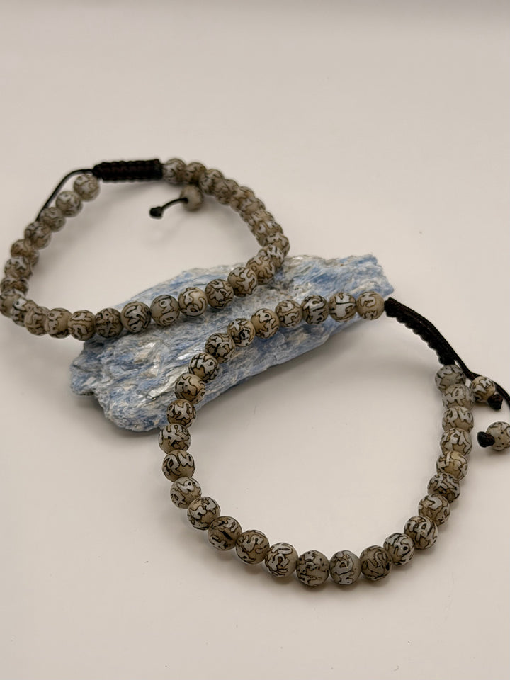 6mm Conch Shell Mantra Carved Beads Stone Adjustable Wrist Mala/ Bracelet