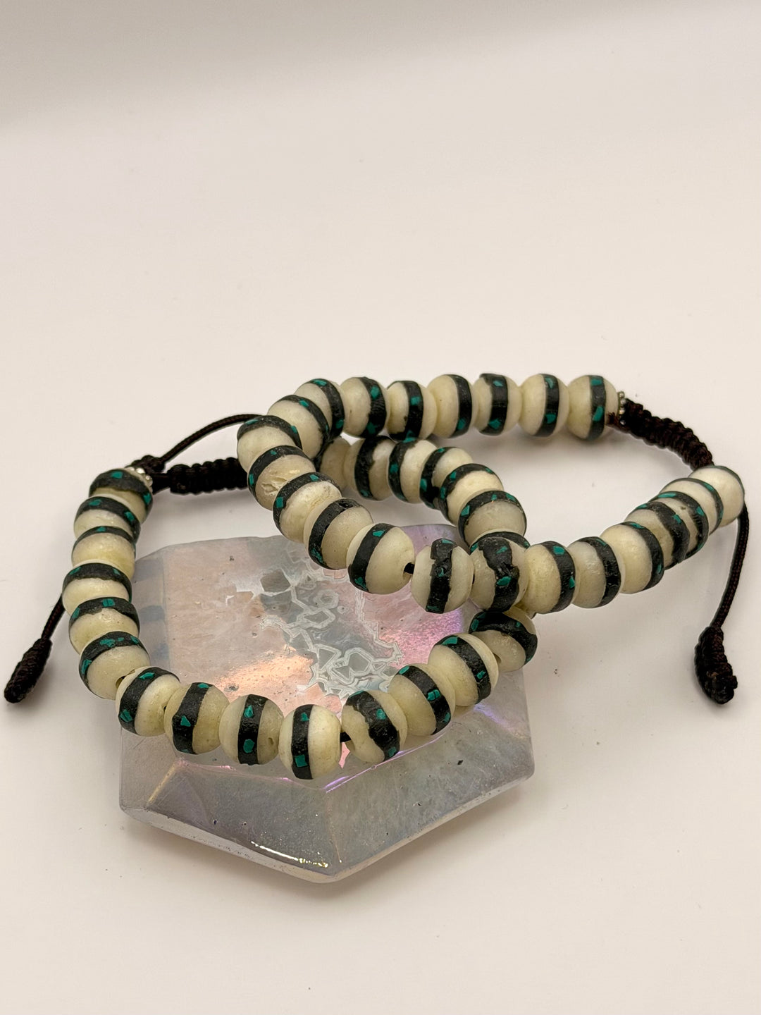 Inlaid Yak Bone Wrist Mala with Turquoise Stone