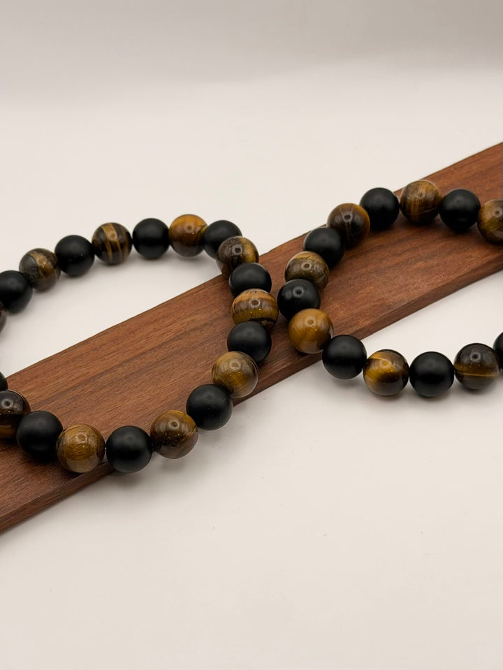 Tiger's Eye with Black onyx Bead Bracelet