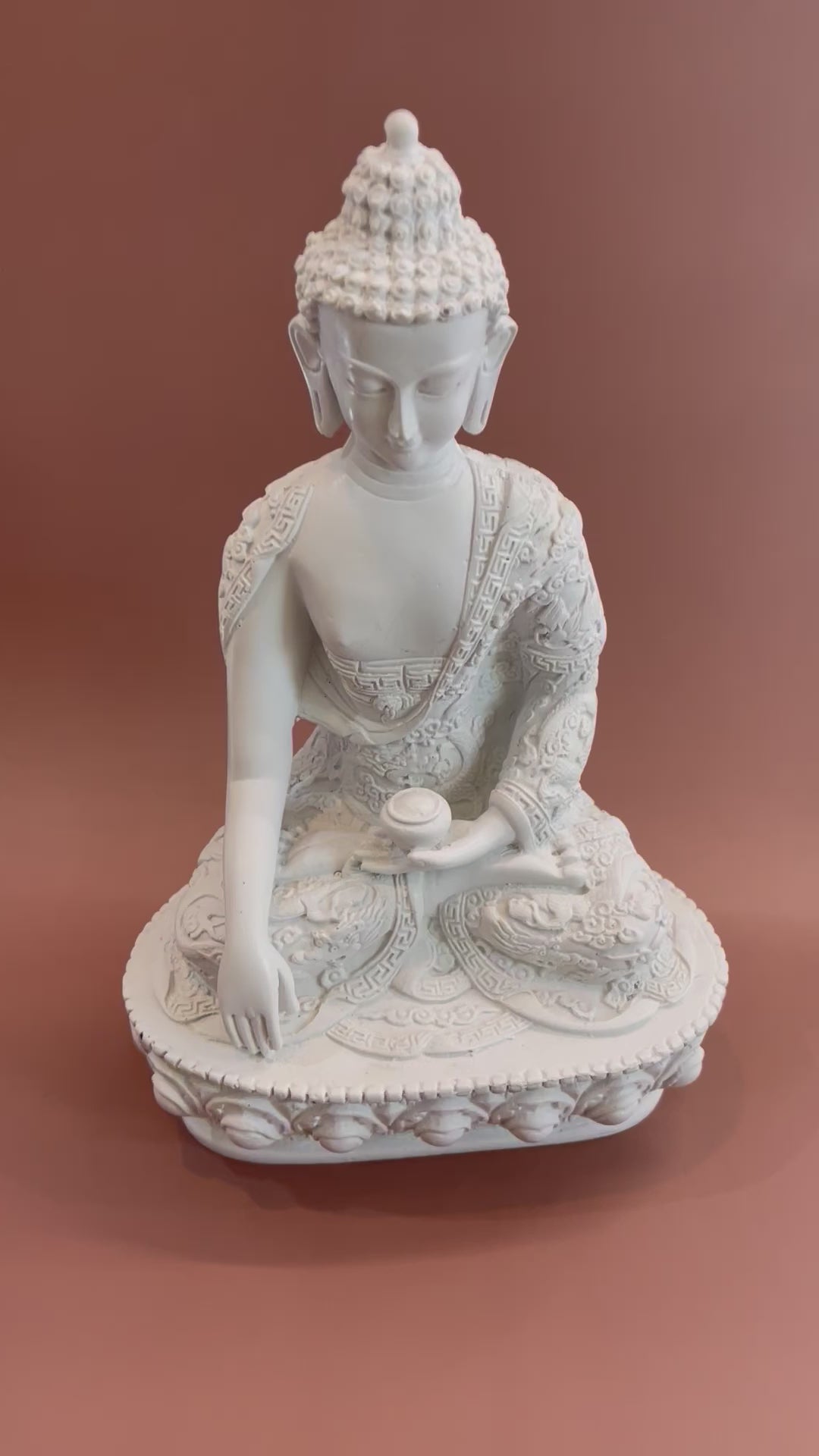 Shakyamuni Buddha Statue