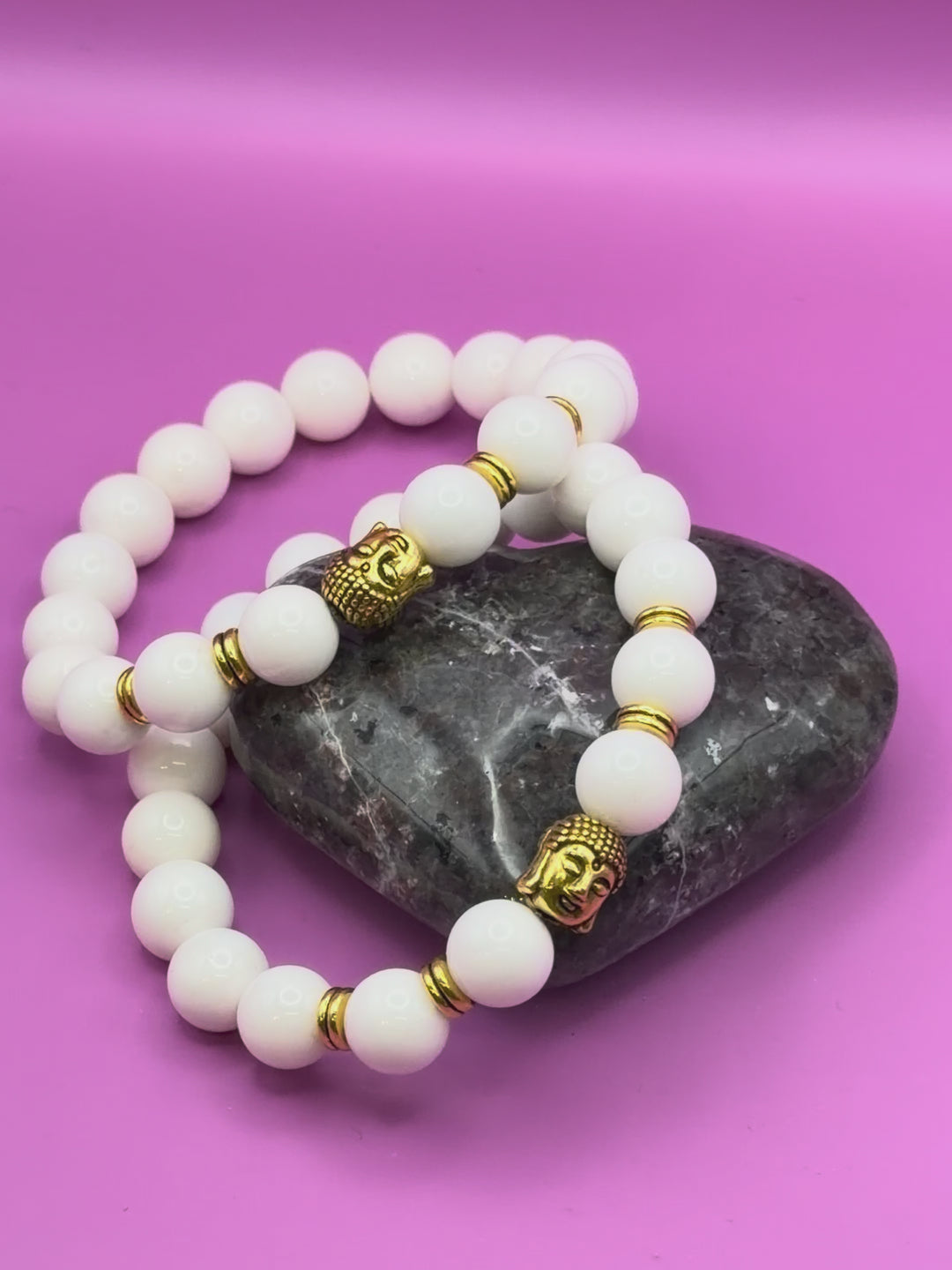 Buddha Conch Shell Wrist Mala