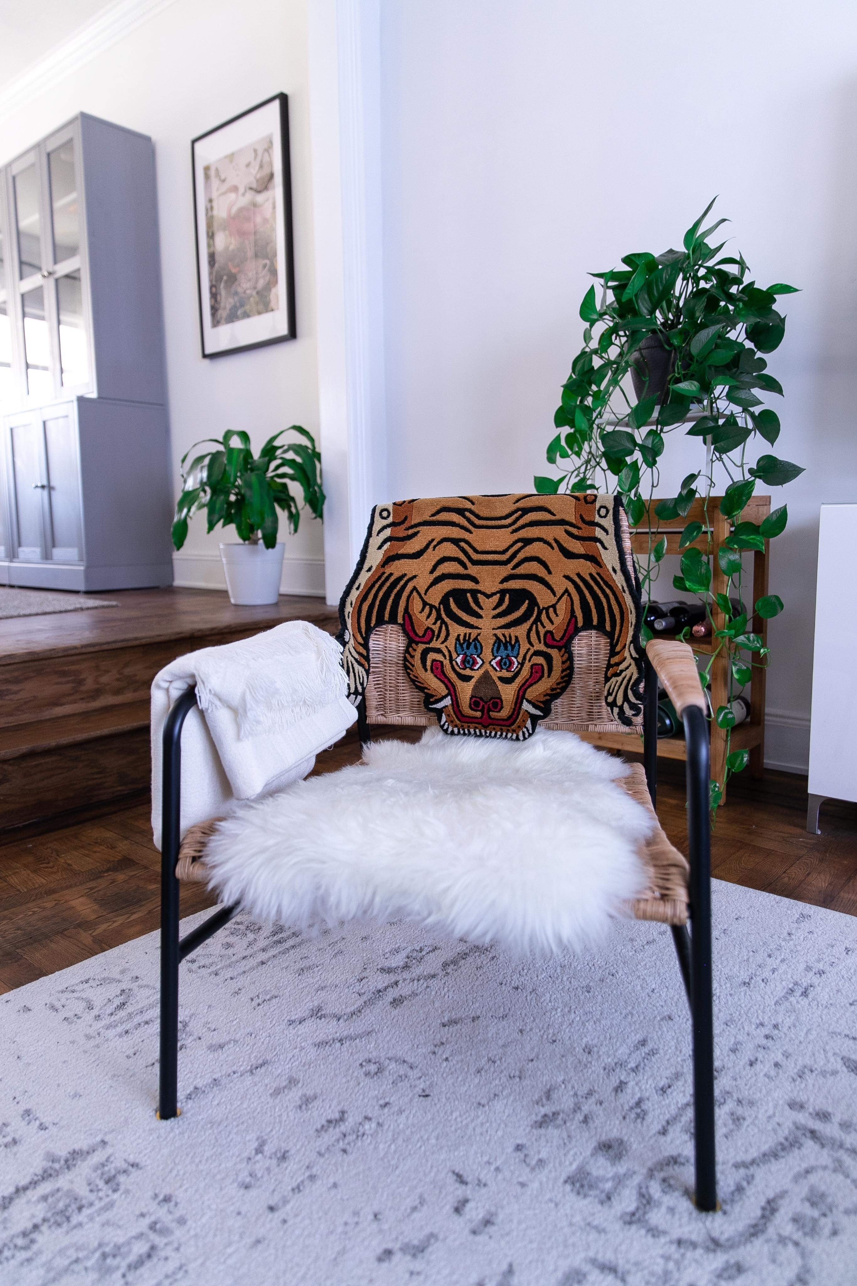 Silk Tibetan tiger rug – Mandala Tibet